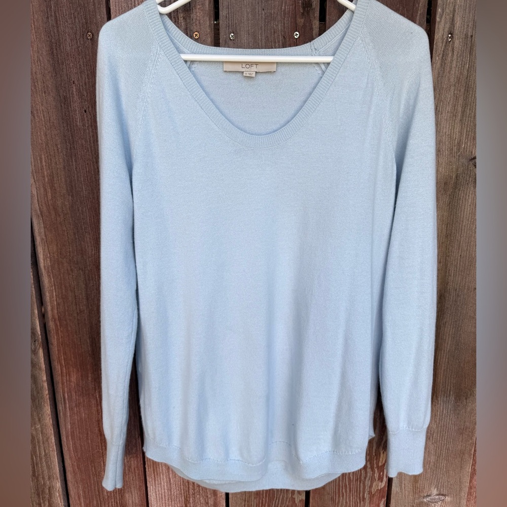 Loft Light Blue Long Sleeve Sweater Size Medium. - Picture 2 of 15